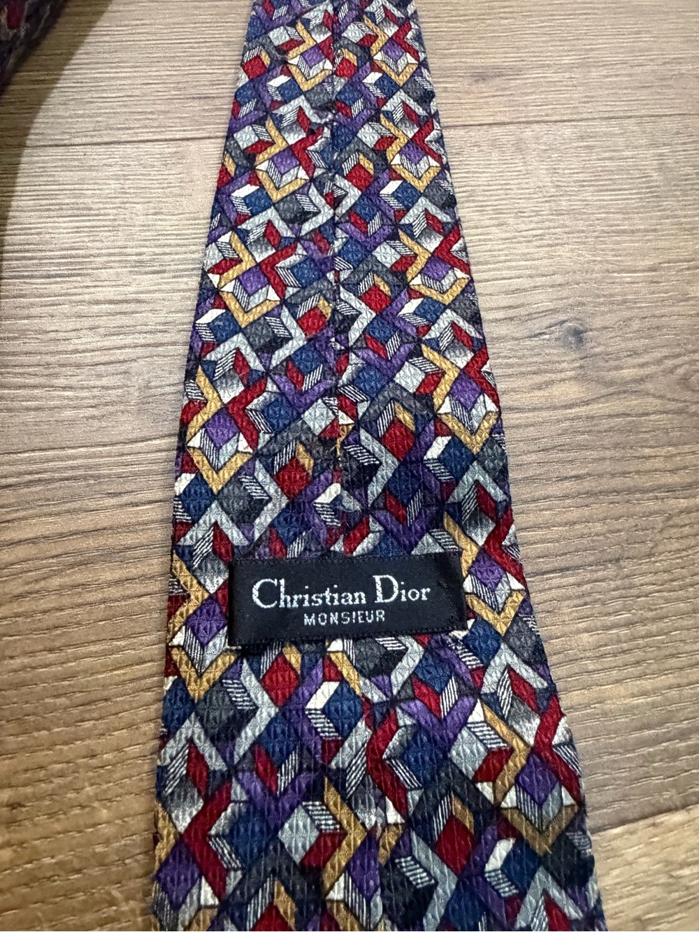 ChristianDior Monsieur Geometric Silk Tie in Purple, Red, Gold